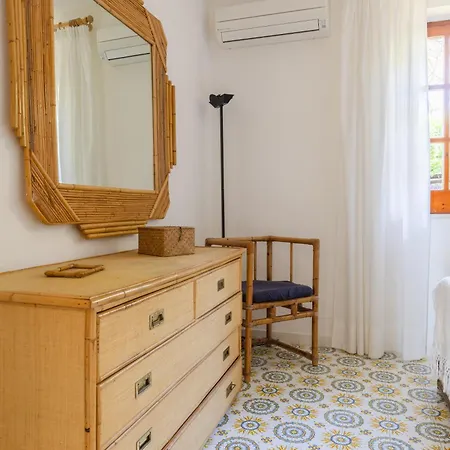 Con Giardino Esclusivo Di 1000 Mq, Piscina, Tennis, Calcio, Bocce فيلة Forio di Ischia